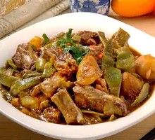 Stewed Pork Ribs with Potatoes and Green Beans