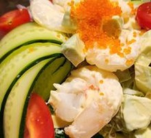 Avocado and Shrimp Salad