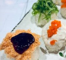 Colorful Five-Sushi Platter