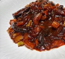 Classic Scallion-Braised Sea Cucumber