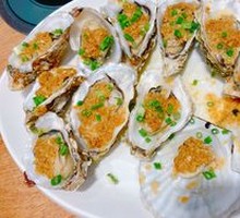 Xiangdao Steamed Oyster with Garlic
