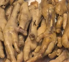 Braised Chicken Feet with Tiger Skin