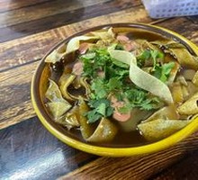 Fried Rice Noodles with Crispy Tofu