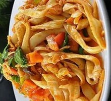 Egg Stir-Fried Knife-Sliced Noodles