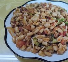 Tomato and Egg Pasta with 'Cat Ears'