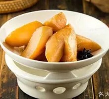 Braised Pork and Radish in Slow Cooked Sauce