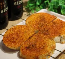 Grilled Steamed Bun Slices