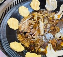 Pan-fried Dumpling Rolls