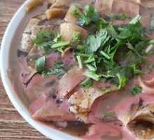 Fried Rice Noodles with Crispy Tofu