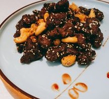 黑椒蒜子牛肉粒