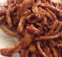 Beijing-style Shredded Pork in Soy Sauce