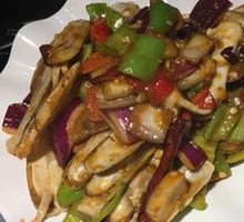 Spicy Stir-Fried Clams