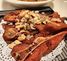 Hand-grabbed扇子骨