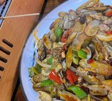 Spicy Stir-Fried Clams