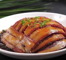 Preserved Vegetable Braised Pork