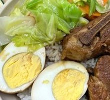 Sauce-Flavored Spare Ribs Rice