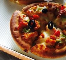 Orleans Chicken Pizza