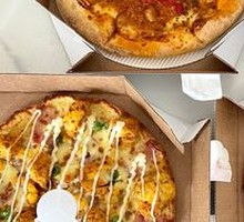 Classic Italian Meat Sauce Pizza