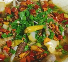 Sour Cabbage and Snail Stir-fry