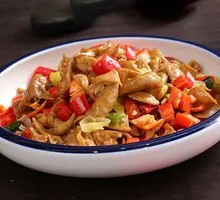 Sour Radish Stir-Fried Pork Intestines