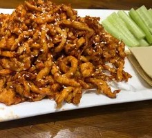 Beijing-style Shredded Pork in Soy Sauce