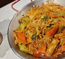 Fried Noodles with Fish Cake and Rice Cake