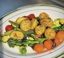 Salted Butter Pan-Fried Bamboo Shoots, Small Potatoes, and Seasonal Vegetables