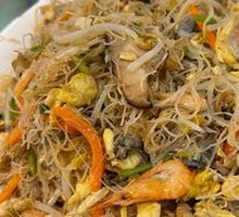 Stir-Fried Xinghua Rice Noodles