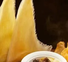 Imperial Buddha Jumps Over the Wall