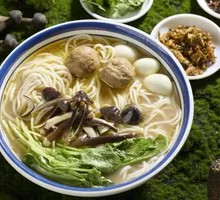 Chicken Mushroom Fresh Rice Noodles