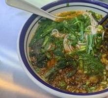 大满贯肉酱鲜米线