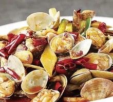 Spicy Stir-Fried Clams