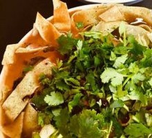 Fried Rice Noodles with Crispy Tofu