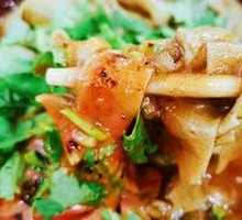 Fried Rice Noodles with Crispy Tofu