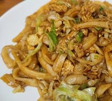 Egg Stir-Fried Knife-Sliced Noodles
