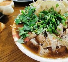 Fried Rice Noodles with Crispy Tofu