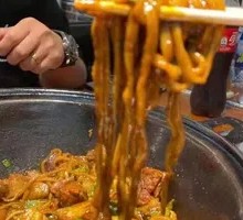 Braised Chicken Thigh Noodles