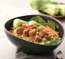 Braised Pork Rib Noodles