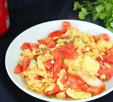 Tomato and Egg Fried Rice