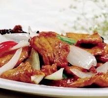 Onion Stir-Fry with Pork over Rice