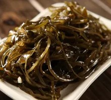 Garlic Dressed Kelp Strips