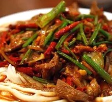 Fish-Flavored Shredded Pork Noodles