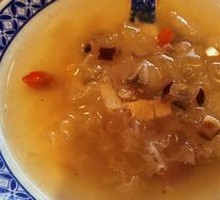Silver Ear Fungus and Pear Soup