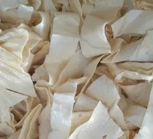 Oil-soaked tofu skin