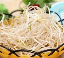 Bean sprouts