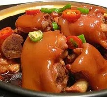 Braised Pork Trotter with Rice