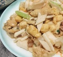 Tianjin-style Milk-Infused Pork Explosion