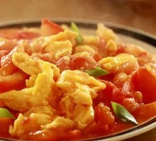 Scrambled Eggs with Tomatoes
