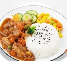 Stir-Fried Chicken with Sauce Rice Bowl