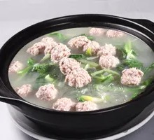 Braised Meatballs in Clay Pot